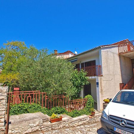 Apartments Emil 769 Фажана Екстер'єр фото