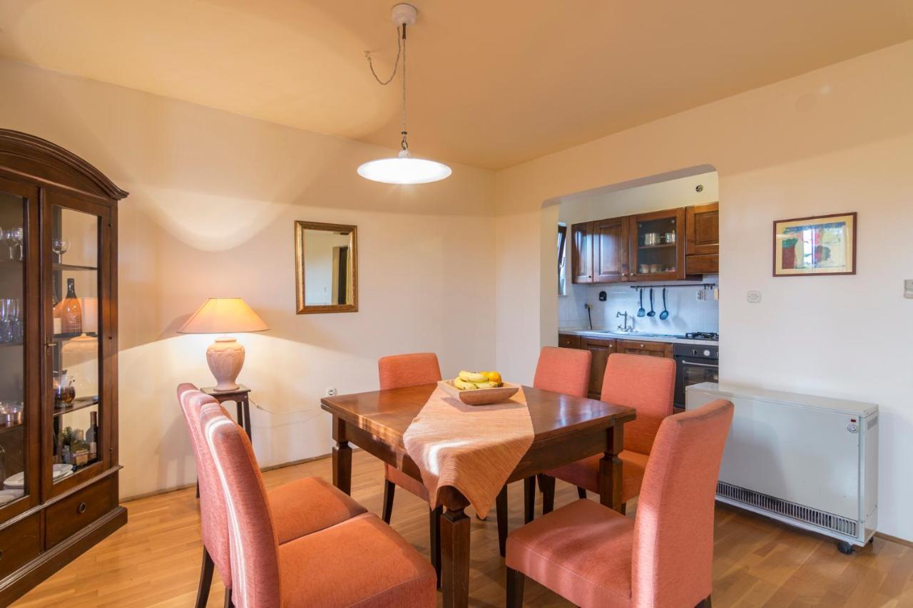 Apartments Emil 769 Фажана Екстер'єр фото